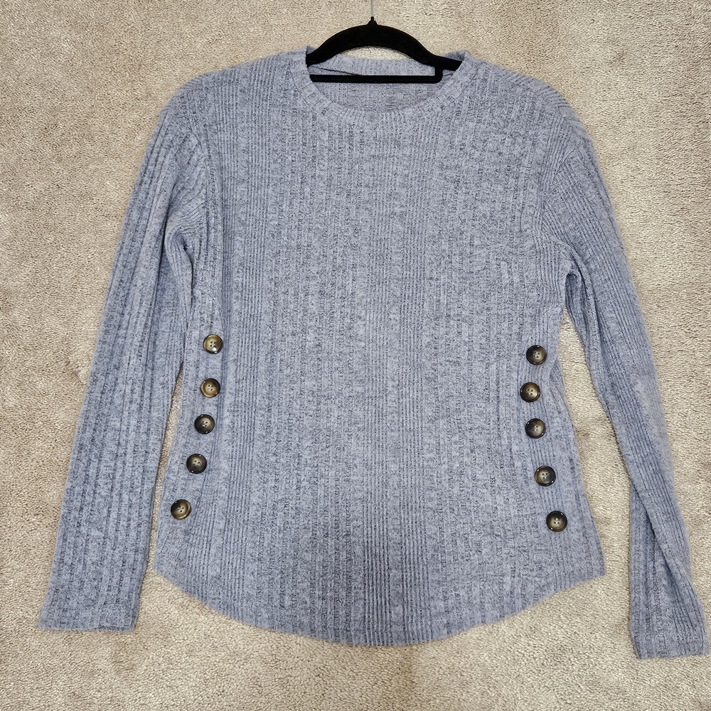 SHEIN Heather Gray Knit Top